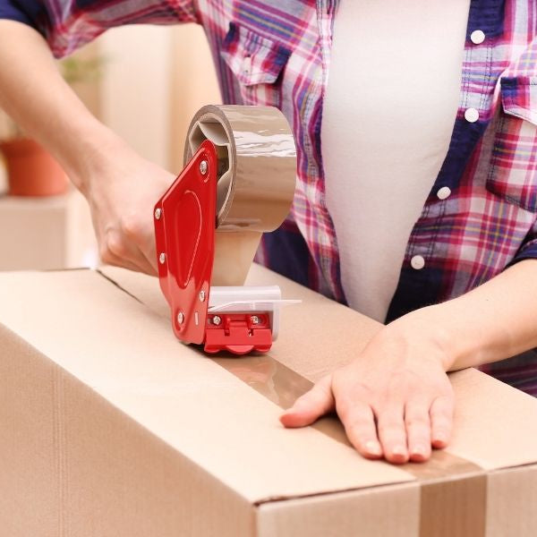 3 Safety Tips To Follow When Using Packing Tape Dispensers